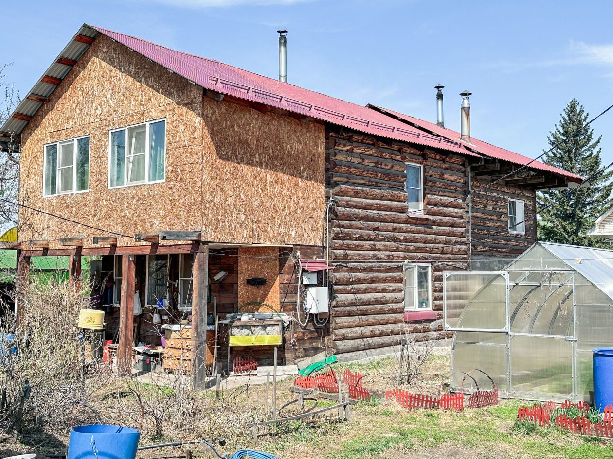 Купить загородную недвижимость в ДНТ Сибиряк-1 в сельском поселении  Железнодорожное, продажа загородной недвижимости - база объявлений Циан.  Найдено 1 объявление