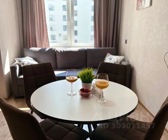 Студия, 30 м², 3/10 этаж