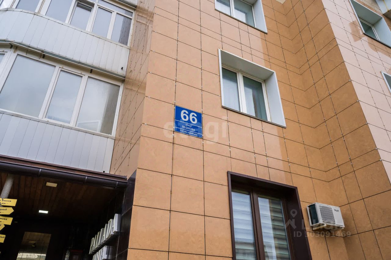 Продаю двухкомнатную квартиру 58,5м² ул. Леонова, 66, Владивосток,  Приморский край - база ЦИАН, объявление 303091469