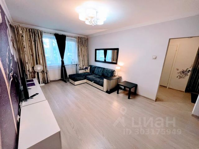 1-комн., 40 м², 1/12 этаж