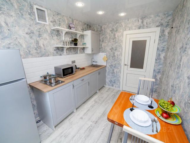 2-комн., 58 м², 2/10 этаж