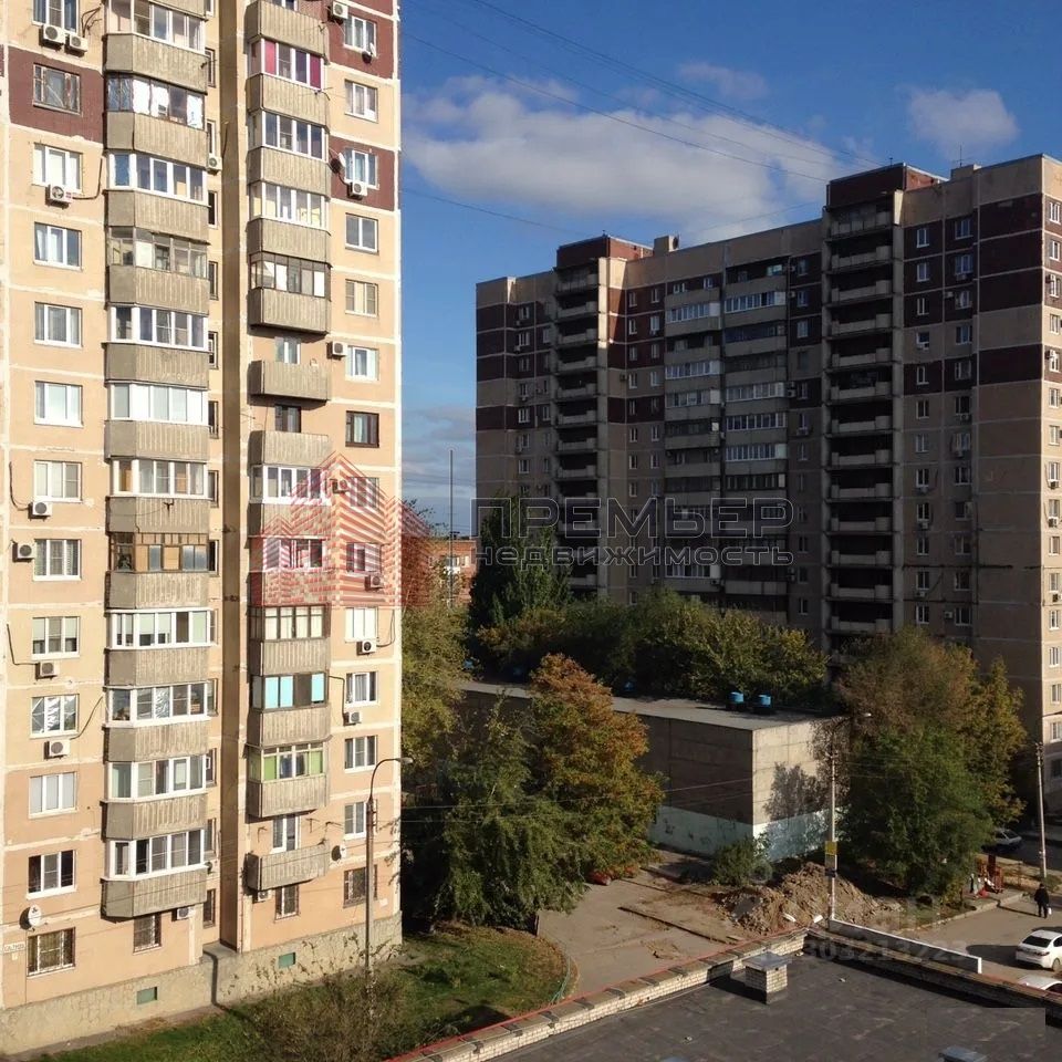 Продажа трехкомнатной квартиры 67,4м² ул. Хользунова, 36, Волгоград,  Волгоградская область - база ЦИАН, объявление 303213223