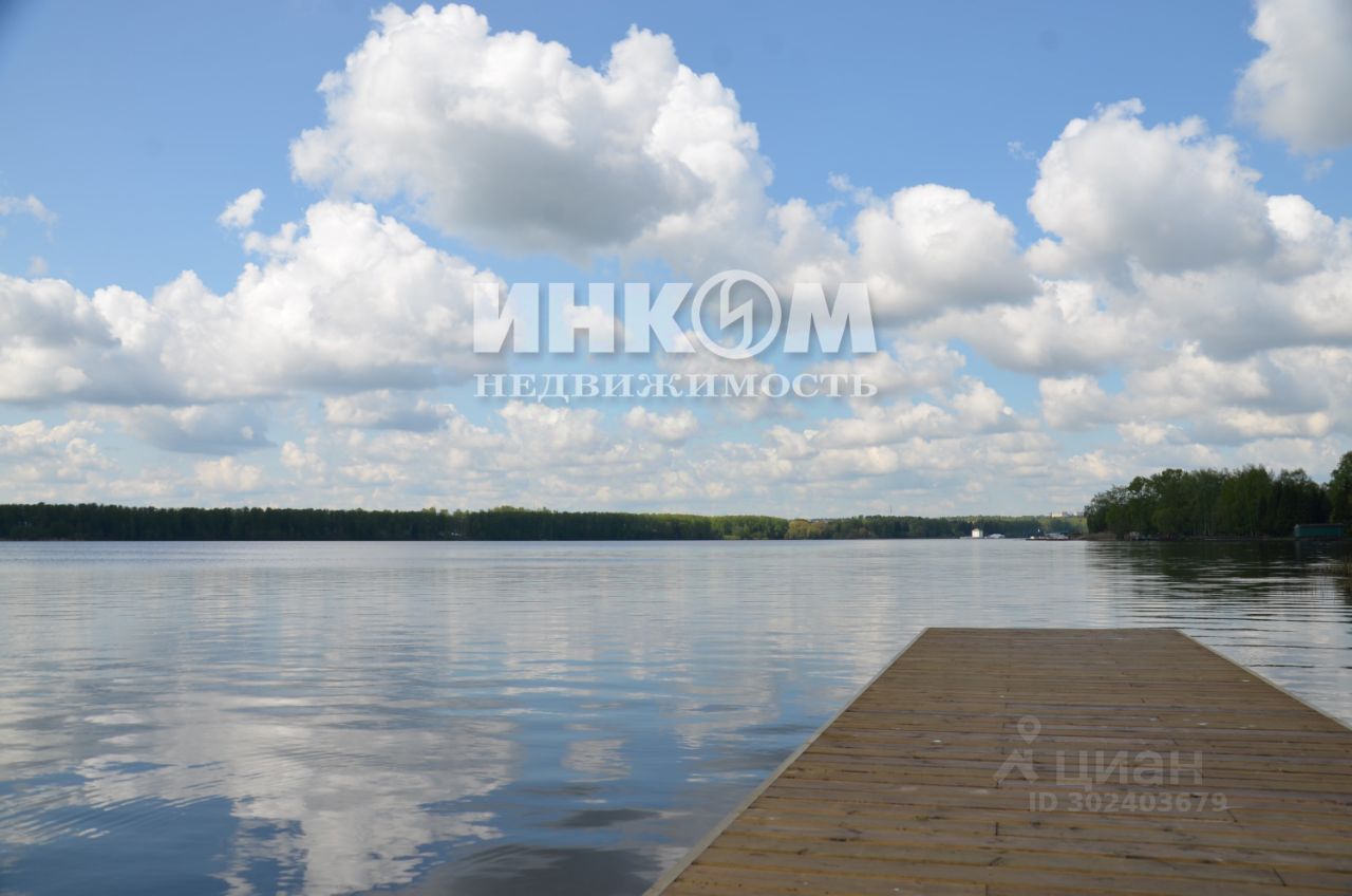 Купить дом в коттеджном поселке Фореста Голенищево в деревне Голенищево,  продажа домов - база объявлений Циан. Найдено 5 объявлений