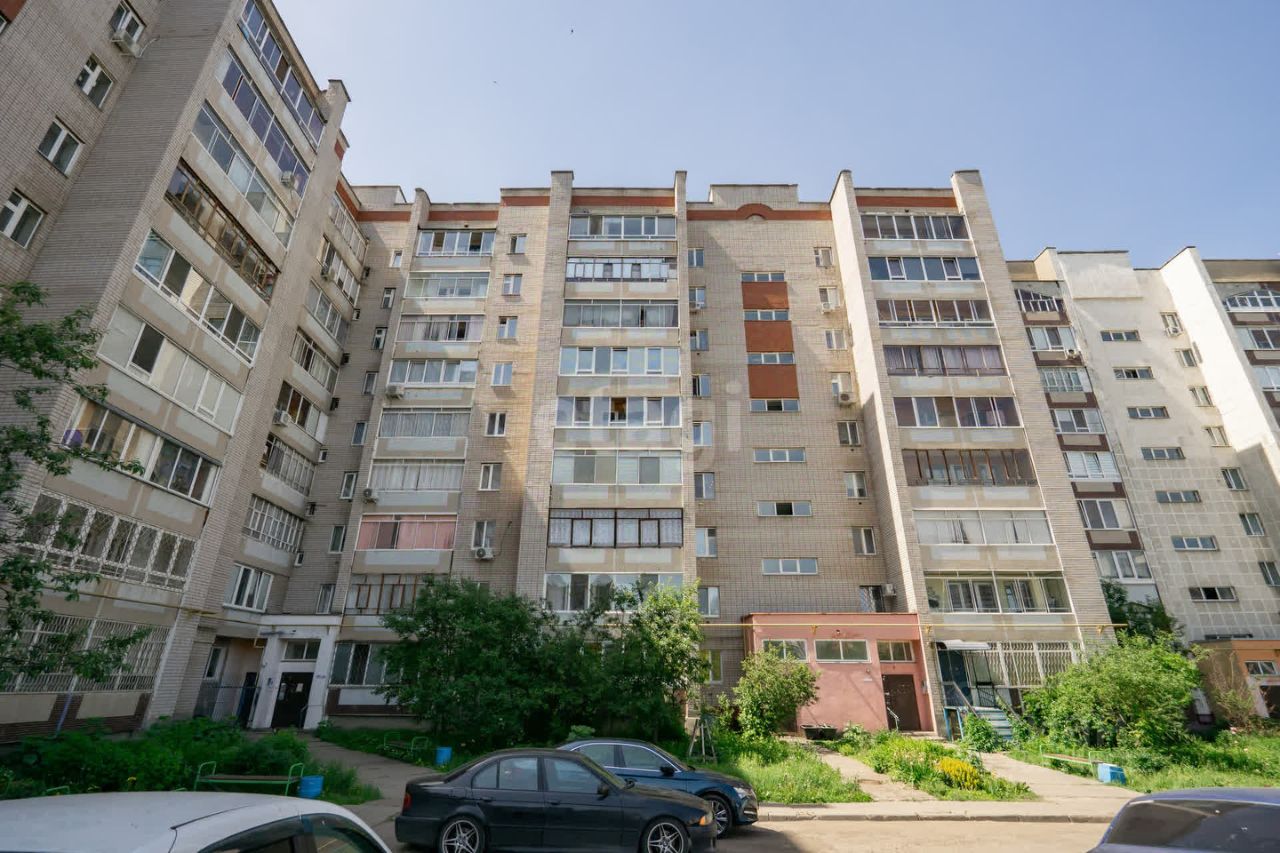 Купить однокомнатную квартиру 38,4м² просп. Раиса Беляева, 68, Набережные  Челны, Татарстан респ. - база ЦИАН, объявление 303359562