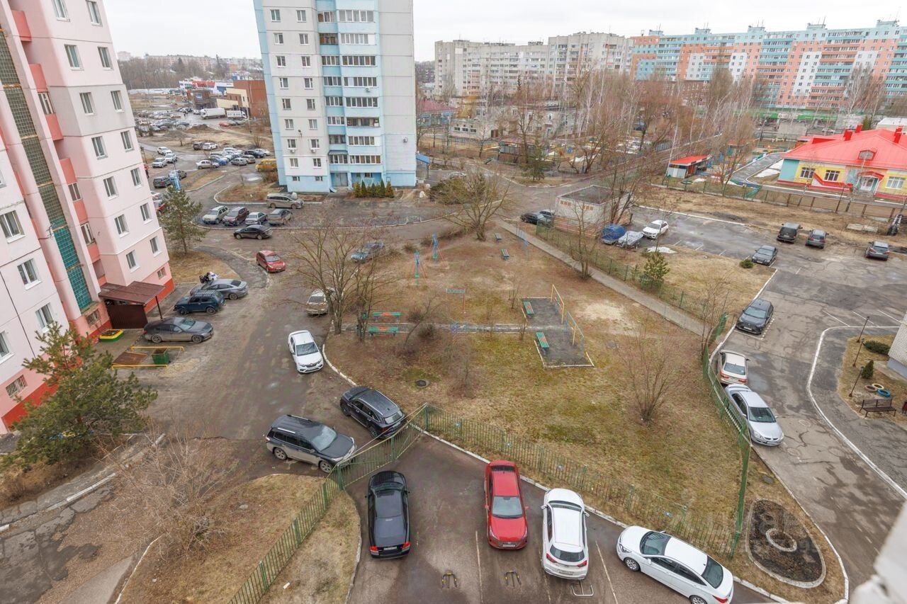 Купить квартиру без посредников в районе Бежицкий в городе Брянск от  хозяина, продажа квартир (вторичка) от собственника в районе Бежицкий в  городе Брянск. Найдено 38 объявлений.