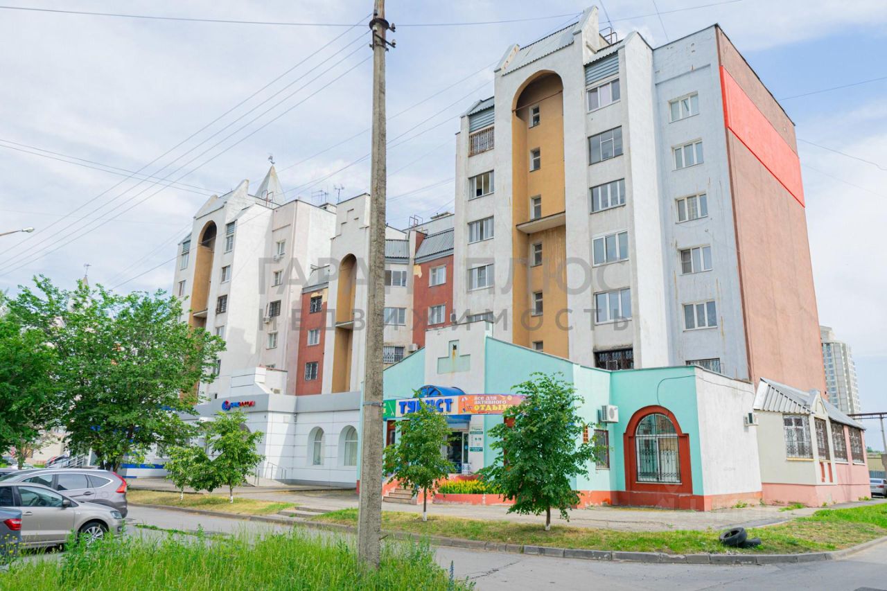 Продажа 3-х комнатной квартиры 70 кв.м в центре Липецка, кирпичный дом,  развитая инфраструктура