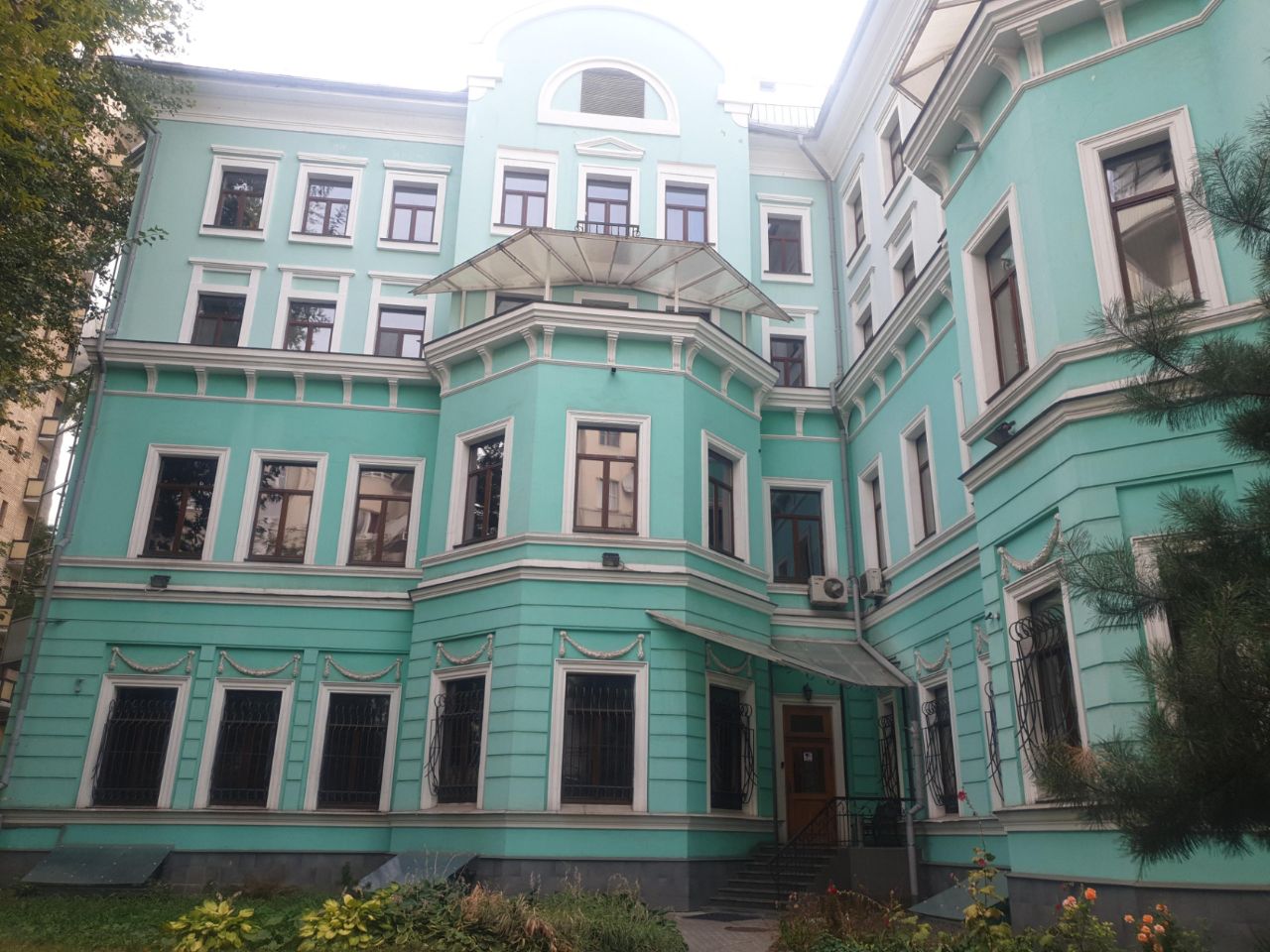 аренда помещений в БЦ на ул. Спиридоновка, 20с2