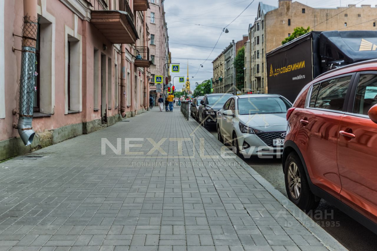 Купить квартиру с высокими потолками на улице Куйбышева в Санкт-Петербурге.  Найдено 17 объявлений.