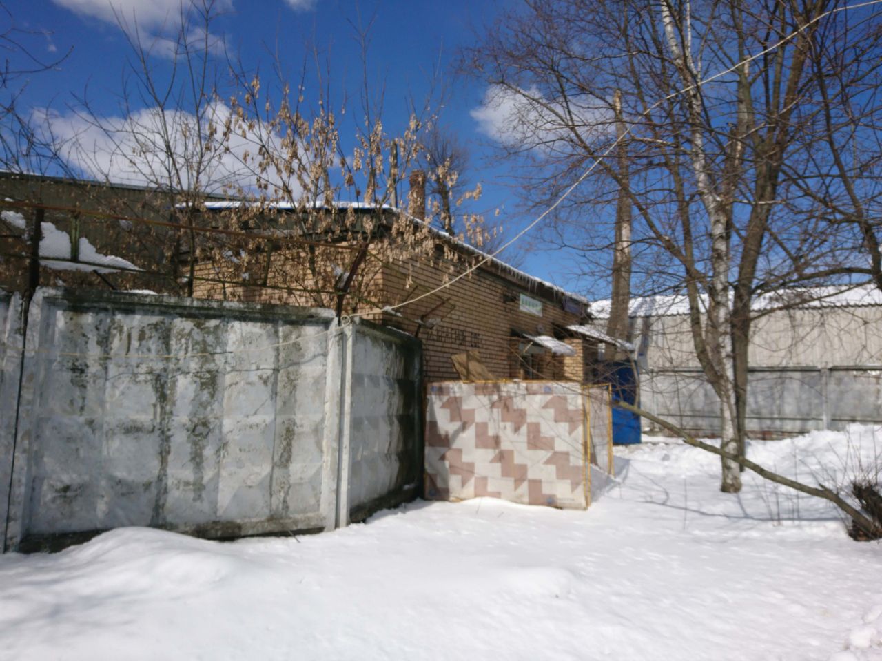 Складском комплексе на ул. Красная Сосна, 20с7