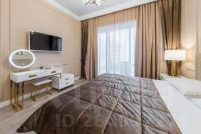 3-комн.кв., 100 м², этаж 13