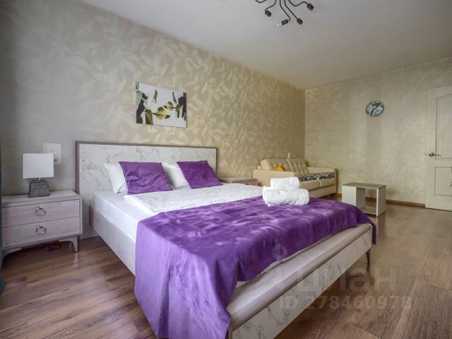 1-комн., 40 м², 1/1 этаж