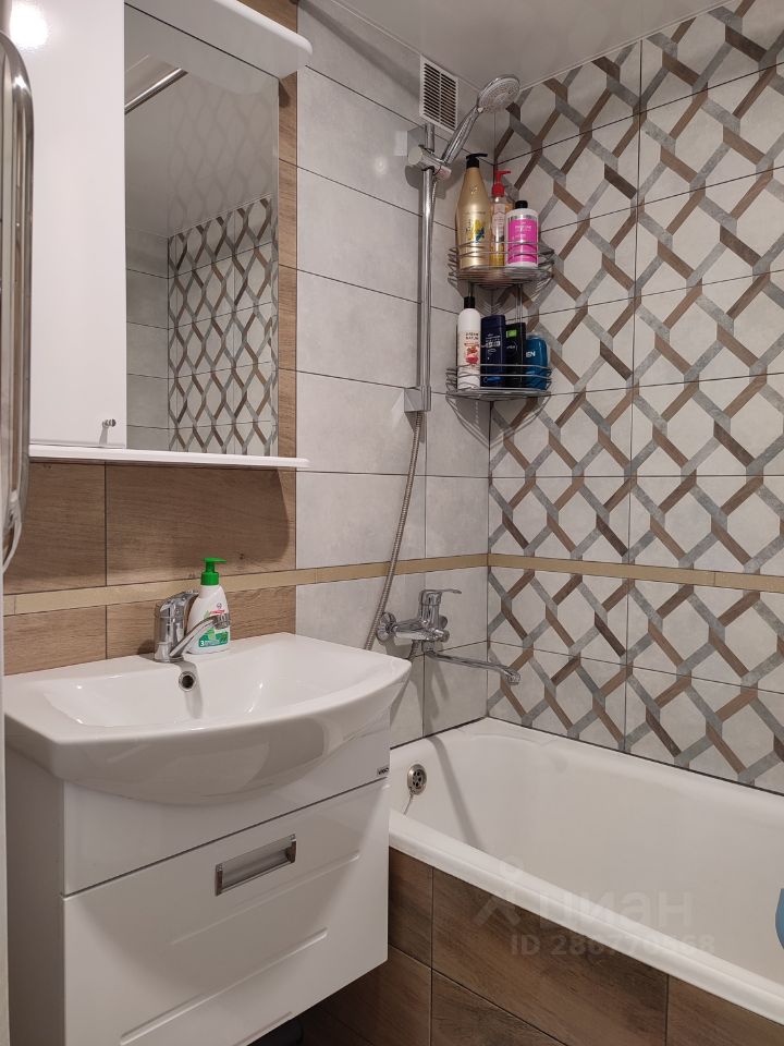 1-к кв. Кировская область, Киров ул. Маршала И.С. Конева, 7 (35.0 м²)