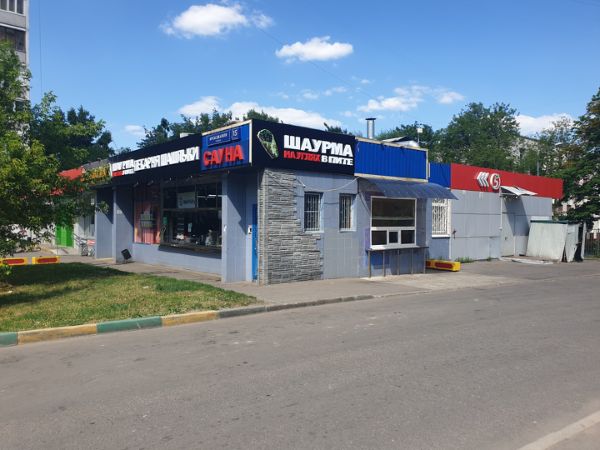 Торговый центр на ул. Мусы Джалиля, 15с2