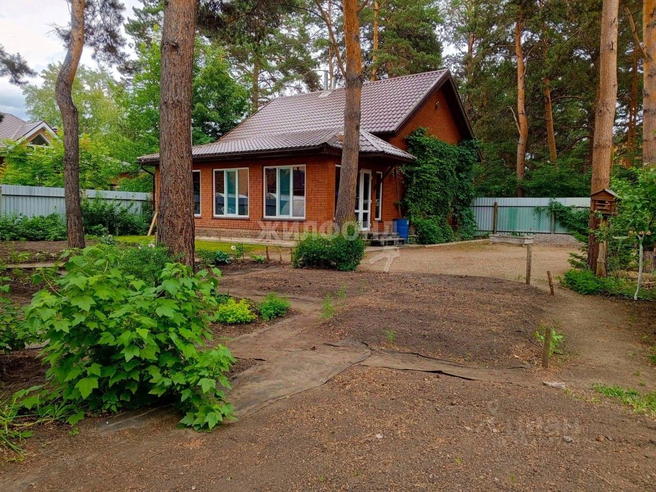 Купить загородную недвижимость в территории Бердский санаторий в городе  Бердск, продажа загородной недвижимости - база объявлений Циан. Найдено 5  объявлений