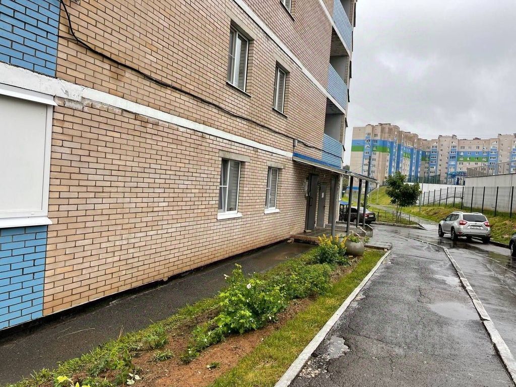 Продаю квартиру-студию 23,7м² ул. Героя России Ильфата Закирова, 32,  Ижевск, Удмуртская респ. - база ЦИАН, объявление 303811847