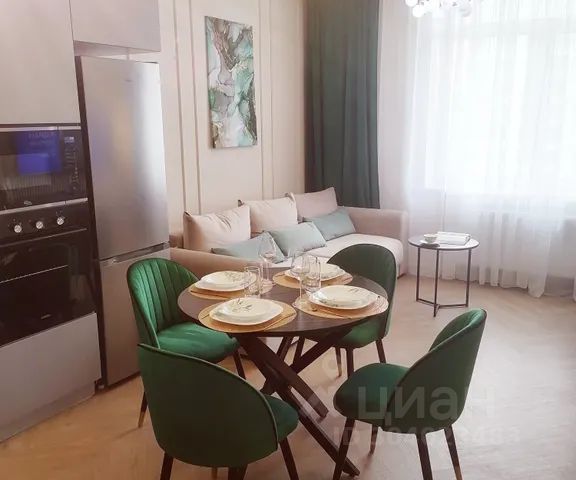 1-комн., 43 м², 21/24 этаж