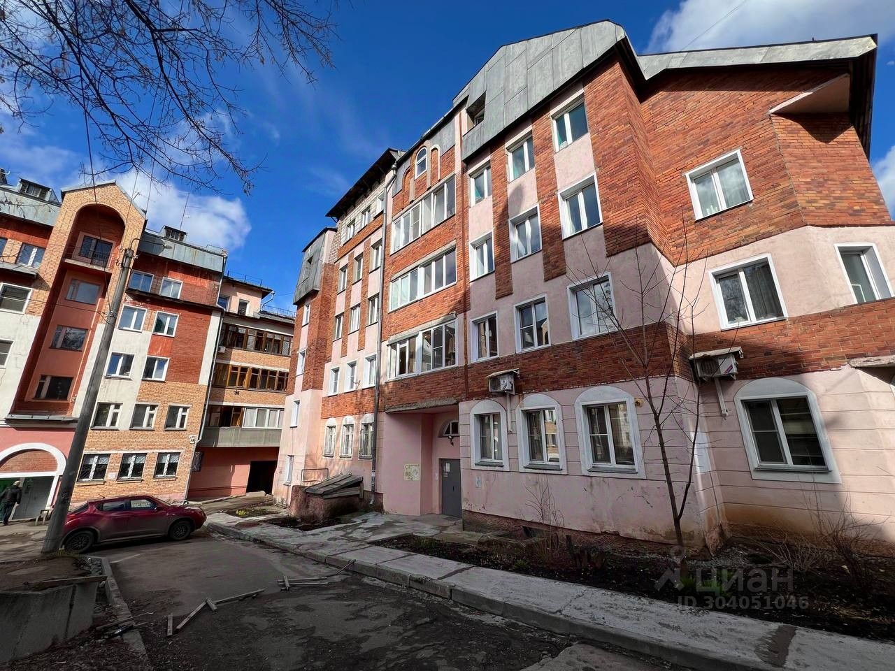 Продаю трехкомнатную квартиру 88,1м² ул. Ленина, 89А, Киров, Кировская  область - база ЦИАН, объявление 304051046