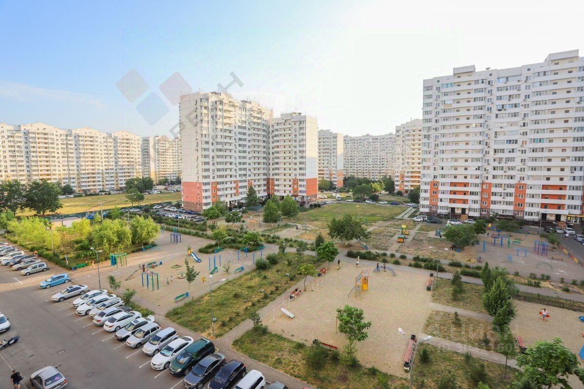 Продажа двухкомнатной квартиры 56,4м² ул. Им. Артюшкова В.Д., 27,  Краснодар, Краснодарский край, Московский микрорайон - база ЦИАН,  объявление 304116055