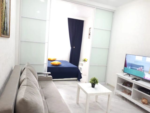 1-комн., 42 м², 1/11 этаж