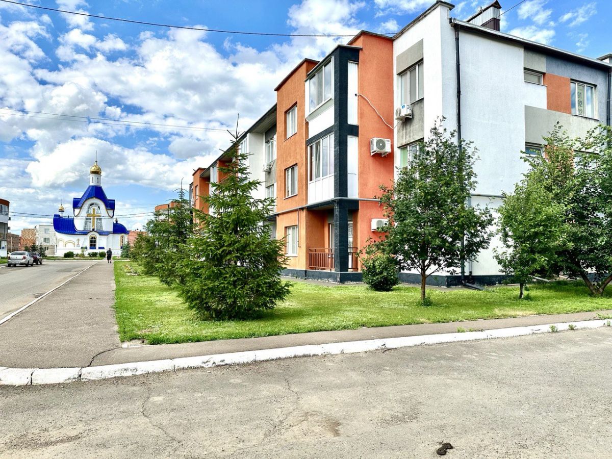 Продаю двухкомнатную квартиру 45,4м² ул. Александровская, 1, Оренбургская  область, Оренбургский район, Нежинка село - база ЦИАН, объявление 304338350