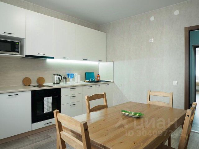 1-комн., 42 м², 1/1 этаж