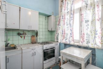 2-комн.кв., 56 м², этаж 2