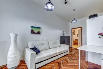 2-комн., 68 м², 4/5 этаж