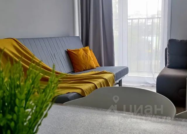 2-комн., 37 м², 8/8 этаж