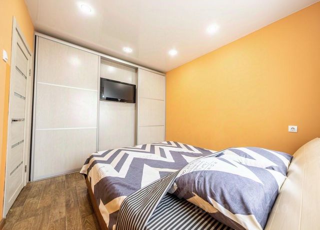 1-комн., 54 м², 1/1 этаж
