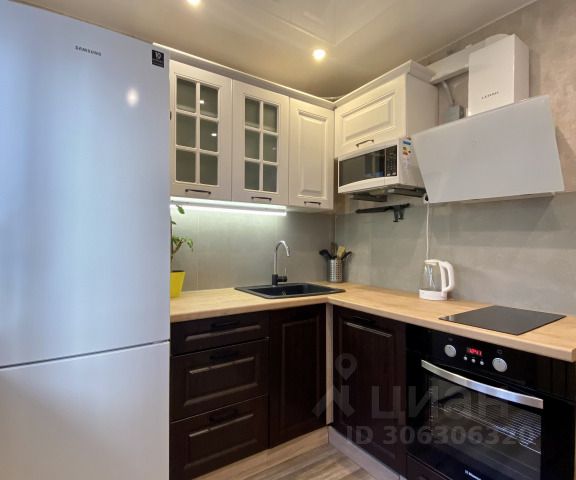 2-комн., 43 м², 1/1 этаж