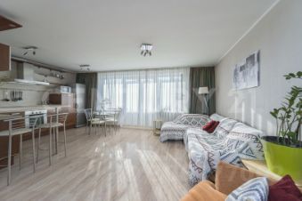 2-комн.кв., 57 м², этаж 8