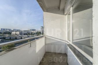 2-комн.кв., 57 м², этаж 8