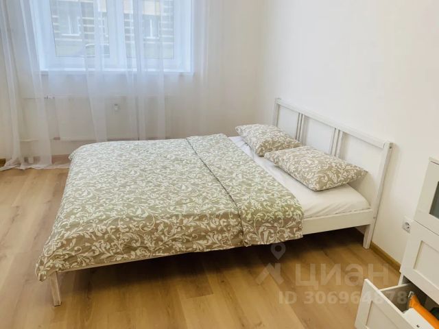 2-комн., 44 м², 1/9 этаж