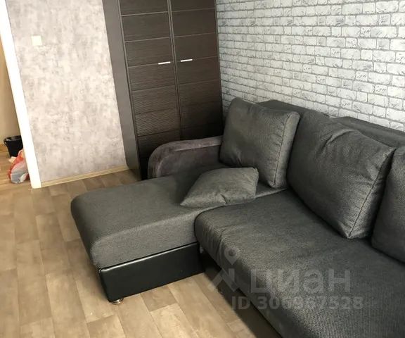 1-комн., 36 м², 1/10 этаж