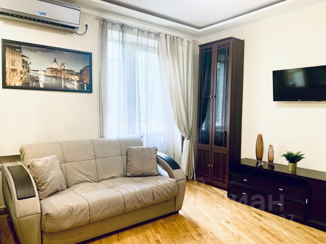 2-комн. апарт., 58 м², 1/1 этаж