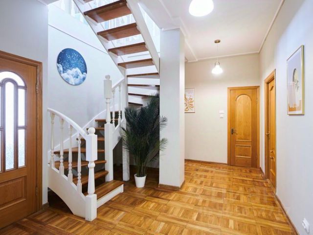 5-комн., 115 м², 1/1 этаж