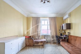 3-комн.кв., 80 м², этаж 4