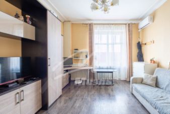 3-комн.кв., 80 м², этаж 4