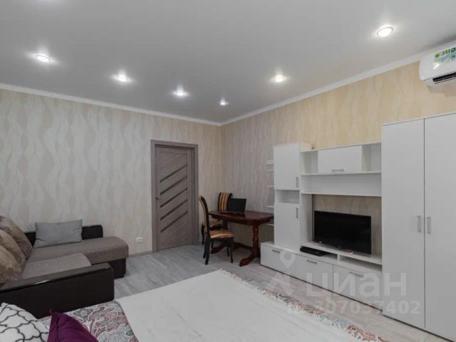 1-комн., 40 м², 1/1 этаж
