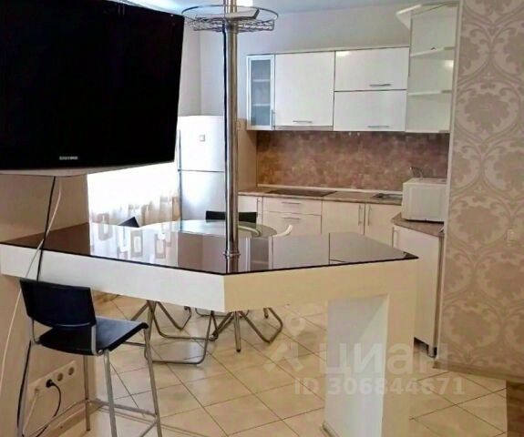 1-комн., 40 м², 1/1 этаж