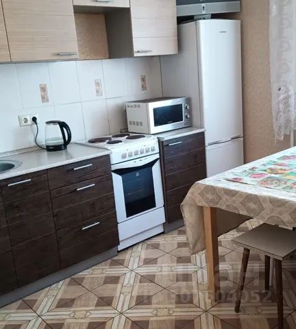 2-комн., 65 м², 8/10 этаж