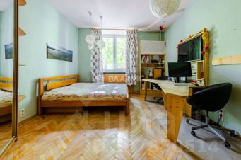 2-комн.кв., 65 м², этаж 2