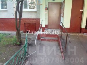 3-комн.кв., 50 м², этаж 9