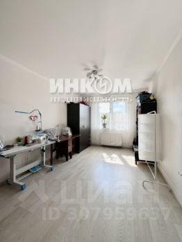 3-комн.кв., 79 м², этаж 3