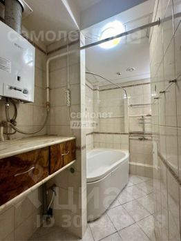 3-комн.кв., 75 м², этаж 1