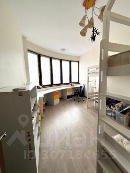 3-комн.кв., 84 м², этаж 4