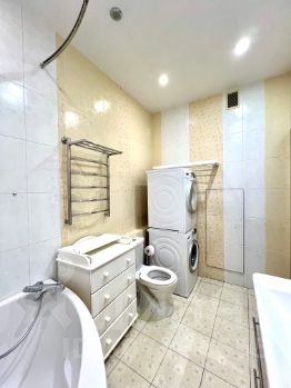 3-комн.кв., 84 м², этаж 4