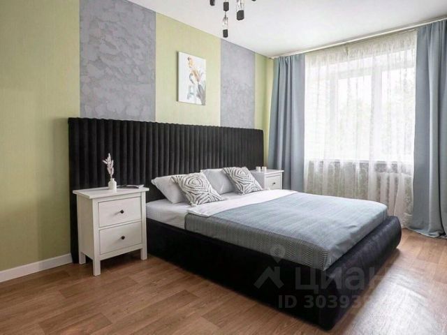 2-комн., 80 м², 1/1 этаж