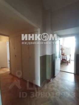 3-комн.кв., 82 м², этаж 8