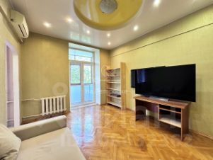 2-комн.кв., 56 м², этаж 3